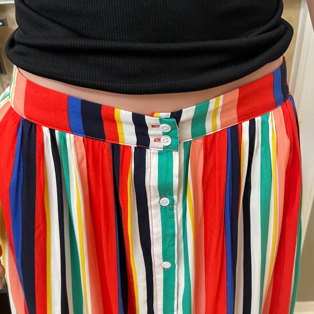 English‎ Factory Sz M rainbow striped maxi skirt, 100% Rayon, button front, boho